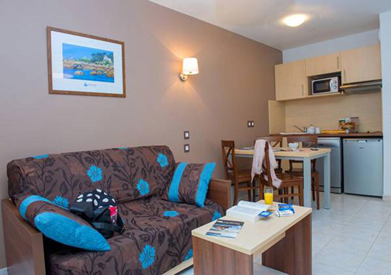 Aparthotel Goélia Les 7 Iles Perros-Guirec Exterior foto